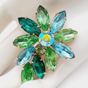 Vintage Floral Rhinestone Brooch – Green Blue Aurora Borealis, Gold Tone Pin